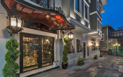 The Million Stone Hotel · 3