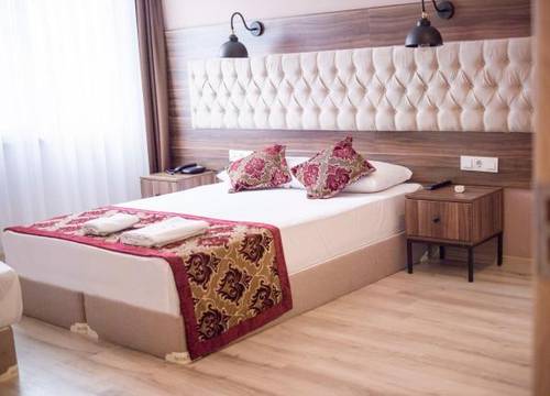 turkiye/istanbul/fatih/the-reina-hotel_02186230.jpg