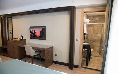 Valens Hotel · 5