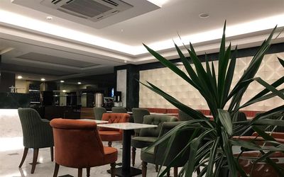Valens Hotel · 3