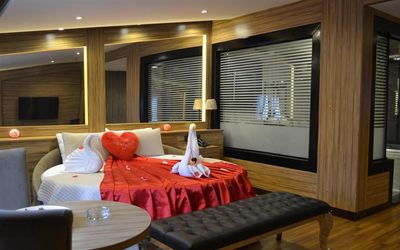Gümüş Palace Suites · 3