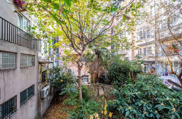turkiye/istanbul/kadikoy/2d42077d02177d4a72004076d00a77deb1517e57c1c2a845b6ce342721a2459186a2a0e77f104e446be93360472f37a9554bb2100ead86b87756706b0509fd667edfda08301e4109bead3bb81ab18f51.jpg