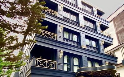 A11 Hotel Exclusive · 4