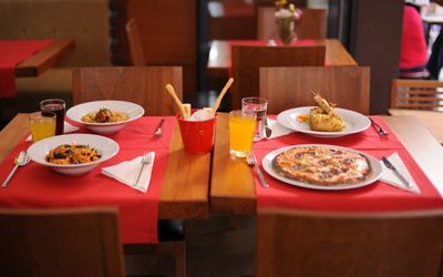 Casa Rosso Suites · 4