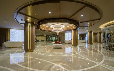 Hilton Istanbul Kozyatagi · 4