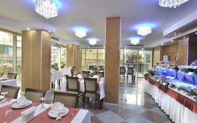 Rhiss Hotel Bostancı · 4