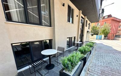 Rose Point Residence · 5