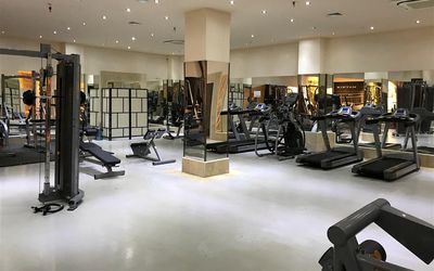 Alrazi Hotel · 4