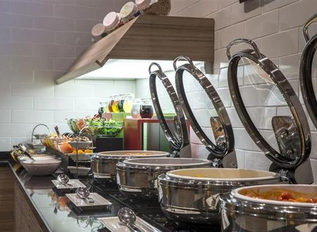 turkiye/istanbul/kucukcekmece/park-inn-by-radisson-istanbul-ataturk-airport-1013744730.png