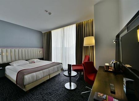 turkiye/istanbul/kucukcekmece/park-inn-by-radisson-istanbul-ataturk-airport-1027264922.png