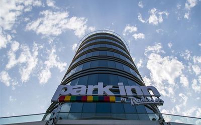 Park Inn By Radisson İstanbul Atatürk Airport Otel · 2