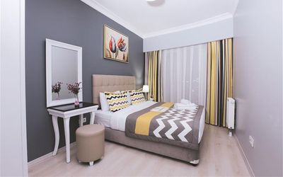 Serenity Suites · 4