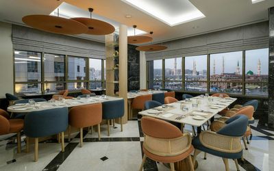 Al Manakha Rotana Madinah · 3