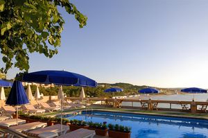 turkiye/istanbul/sariyer/erzurumlu-otel-c826b97e.jpg