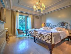 Superior Room - Garden View