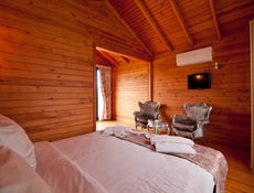 Bahçe Manzaralı Bungalov
