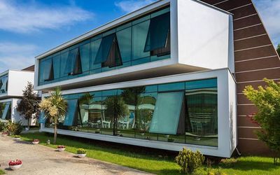 Bodega Otel · 4