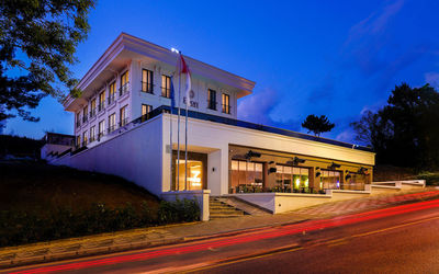 Byon Otel · 3