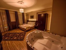 Kamer met Open Haard & Jacuzzi