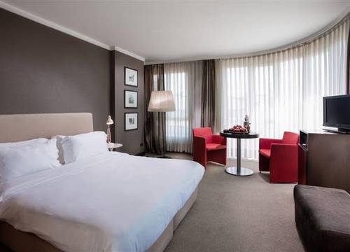 turkiye/istanbul/sisli/bentley-by-molton-hotels-127780077.jpg