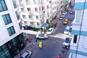 turkiye/istanbul/sisli/d8920831a67944c9b0ec5c91fb7be4064b75806f4f4f426391ffa75a9b5ab050.jpg