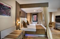 Luxury Oda - Kara Manzaralı