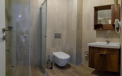 Joy Suites · 4