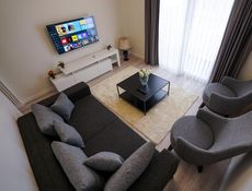Aile Suit 402