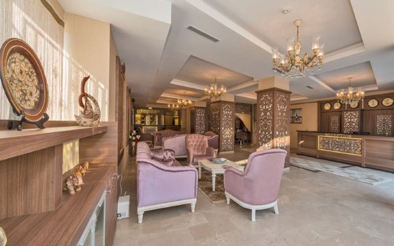 Montagna Hera Hotel · 1