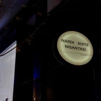 Nardi Suit Nişantaşı
