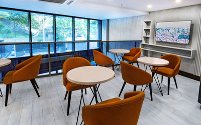 Quinnova Hotel · 5