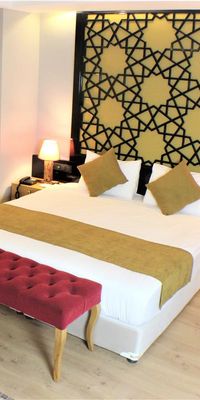 VVR Hotel