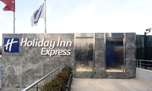 turkiye/istanbul/uskudar/holiday-inn-express-istanbul-altunizade-2000-2bf7e139.jpg