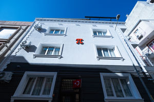 turkiye/izmir/bornova/9159b8681d8a54b27b961f845d8c5a61c.jpg
