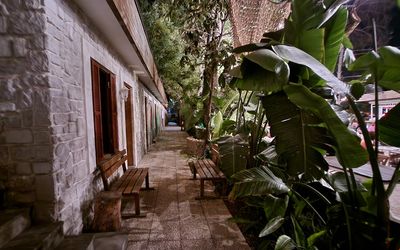 Barry Hotel · 2