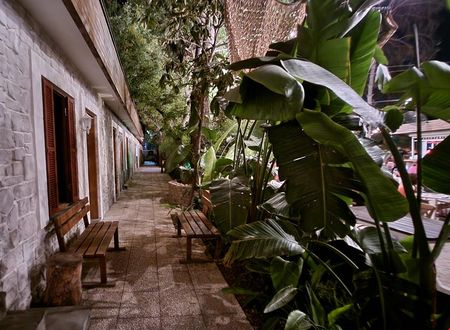 turkiye/izmir/bornova/barry-hotel_8de343e1.jpg