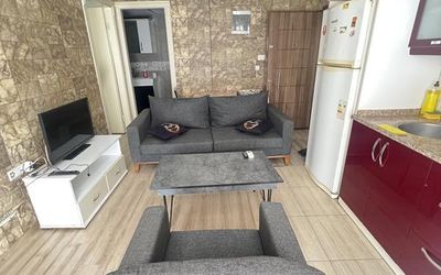 Kızıl Suit House · 5