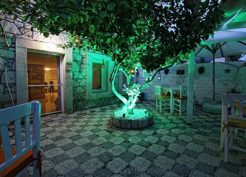 turkiye/izmir/cesme/5tas-boutique-hotel-alacati_7c495bee.png