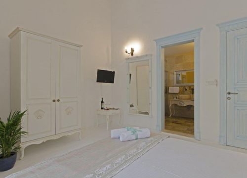 turkiye/izmir/cesme/alacati-roka-tas-otel_c4518825.jpg