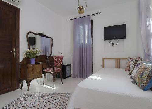 turkiye/izmir/cesme/alacati-tas-konak-otel_983c5bb5.jpg