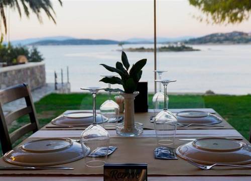 turkiye/izmir/cesme/erythros-boutique-hotel-restaurant-594f3ef9.jpg