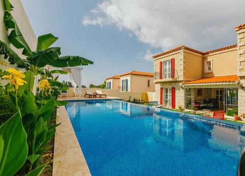 turkiye/izmir/cesme/fora-konak-alacati_15b25d3f.jpg