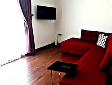 Suit Oda - Havuz Manzaralı