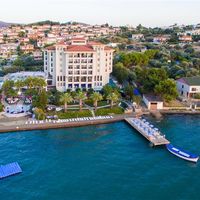 Medis Resort Hotel