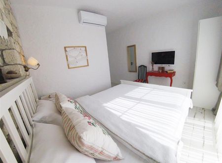 turkiye/izmir/cesme/morisi-konak-alacati-3da03f70.jpg