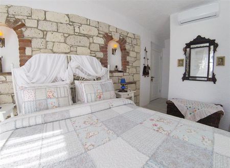 turkiye/izmir/cesme/morisi-konak-alacati-6613491d.jpg