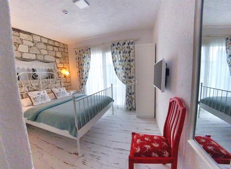turkiye/izmir/cesme/morisi-konak-alacati-74679014.jpg