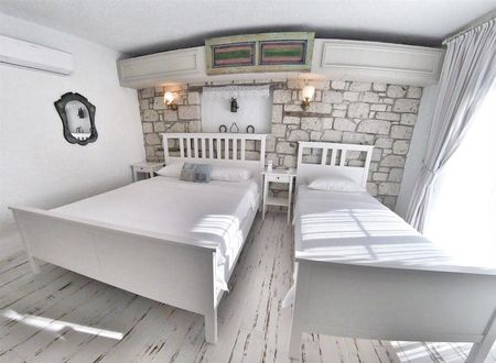 turkiye/izmir/cesme/morisi-konak-alacati-a6946c51.jpg