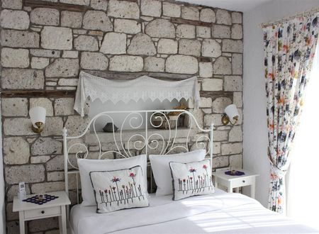 turkiye/izmir/cesme/morisi-konak-alacati-b608a2d9.jpg
