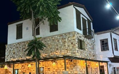 Otel Scala · 3